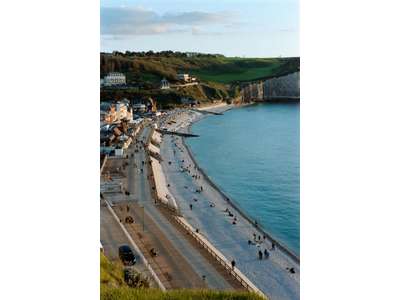 Cession droit au bail Locaux commerciaux - Boutiques à Étretat