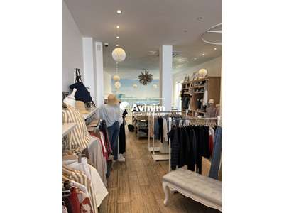 Cession droit au bail Locaux commerciaux - Boutiques à Fontainebleau