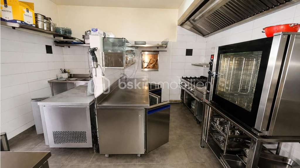 PAS-DE-PORTE - RESTAURANT AVEC LICENCE IV - BELLE