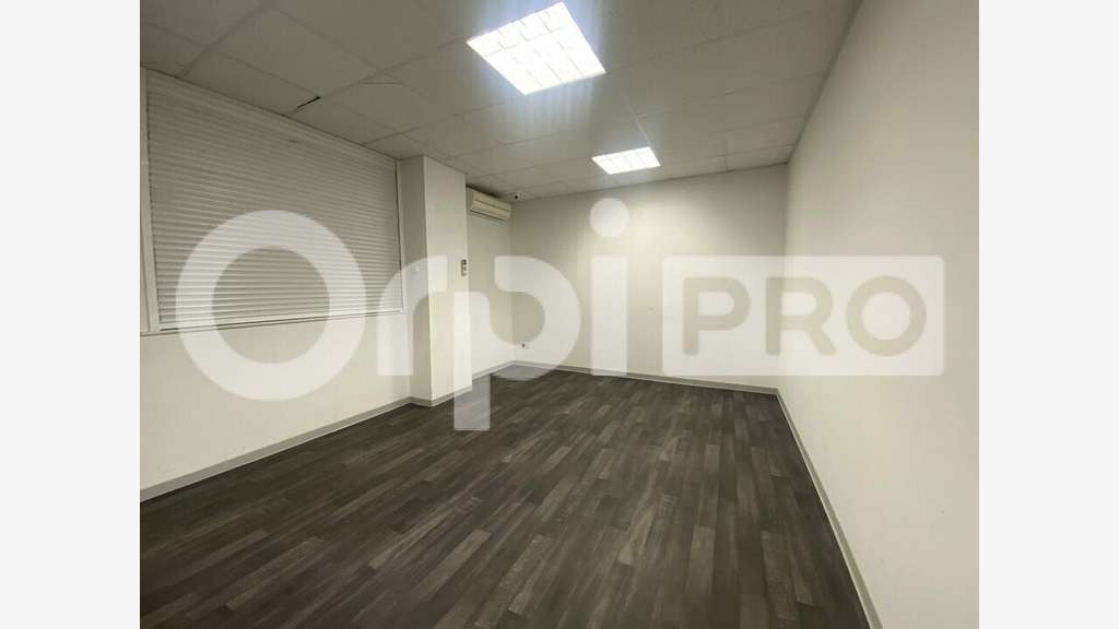 LOCAL D ACTIVITE - GUEREINS - 286m2