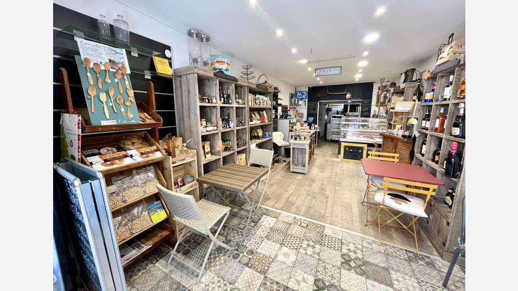 Cession droit au bail local 65m² empl N°1 Hyères