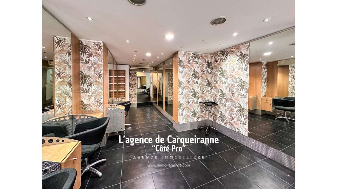 Vente local commercial 49m² emplacement N°1 Hyères