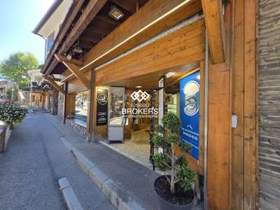 Cession droit au bail Locaux commerciaux - Boutiques à La Clusaz