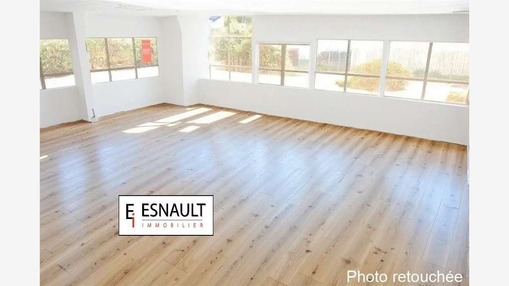 Exclusivité local commercial 1200m² ZI Sète