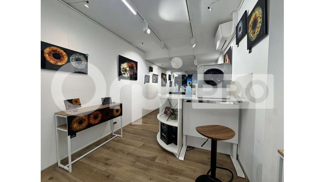 Local commercial 66m² centre ville La Rochelle