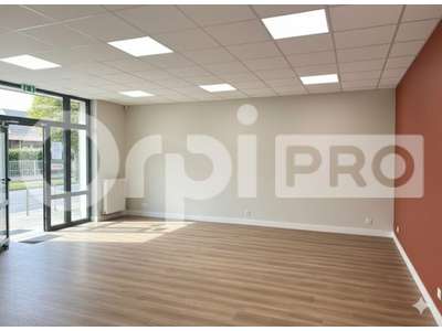 Cession droit au bail Locaux commerciaux - Boutiques à La Rochelle