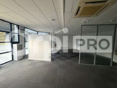 Location bureaux 216m² à La Rochelle proche port
