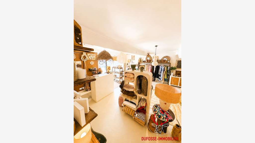 CESSION DROIT AU BAIL DE 60 M² - CONCEPT STORE