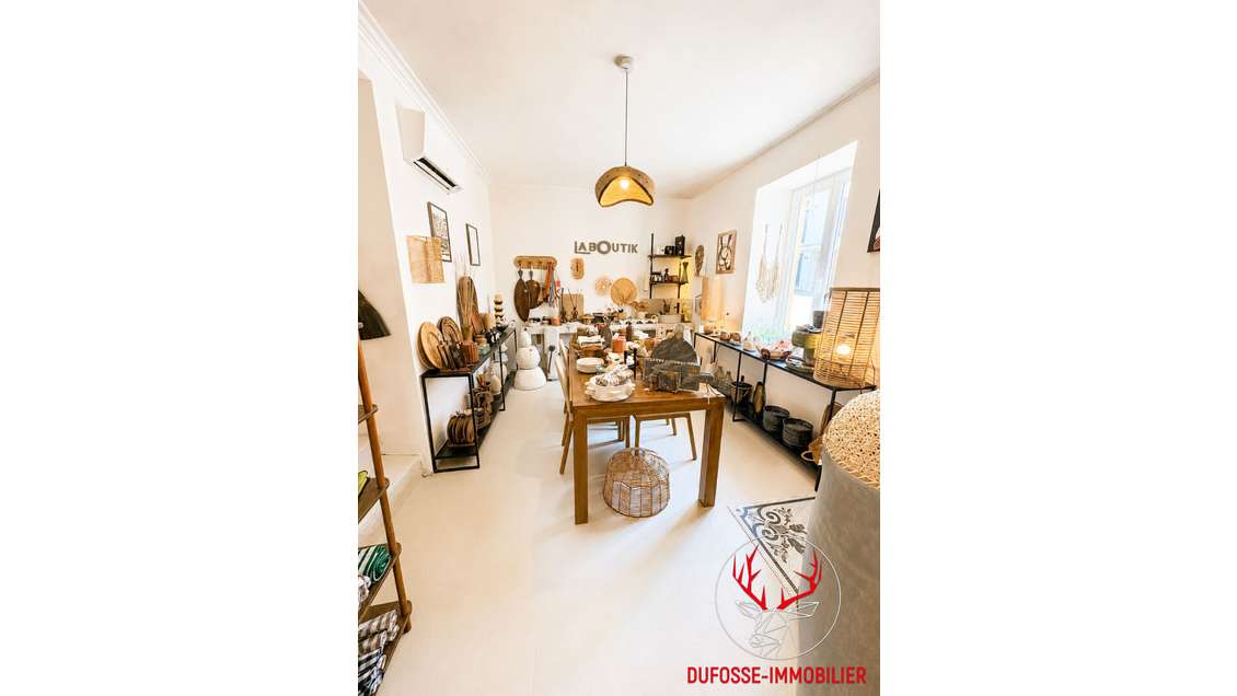 CESSION DROIT AU BAIL DE 60 M² - CONCEPT STORE