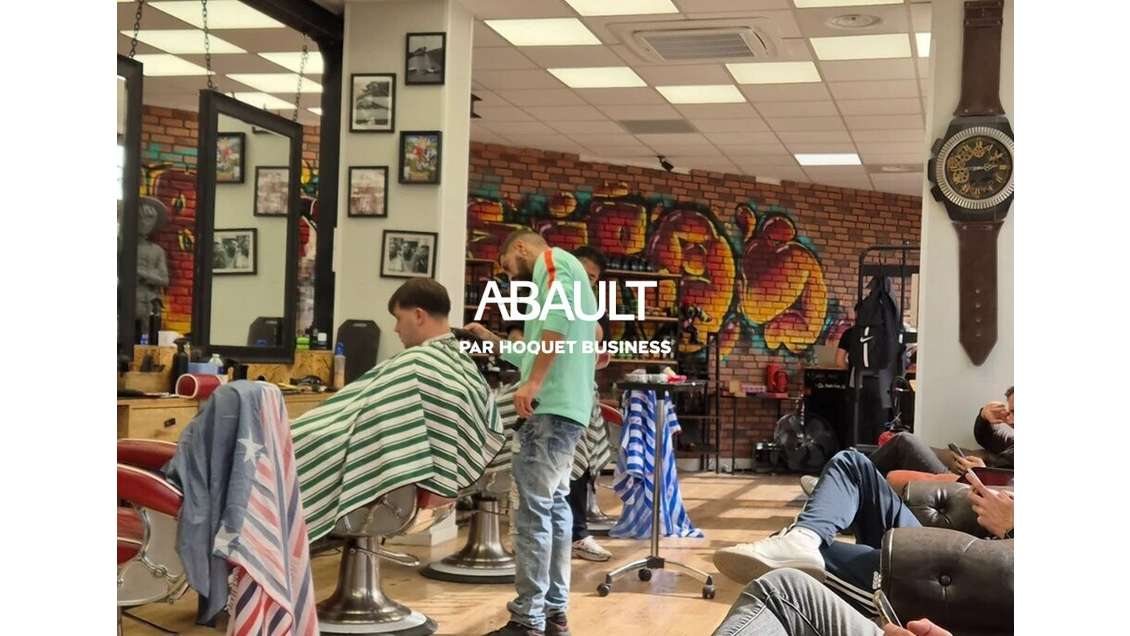 LABÈGE - LOCAL COMMERCIAL à louer