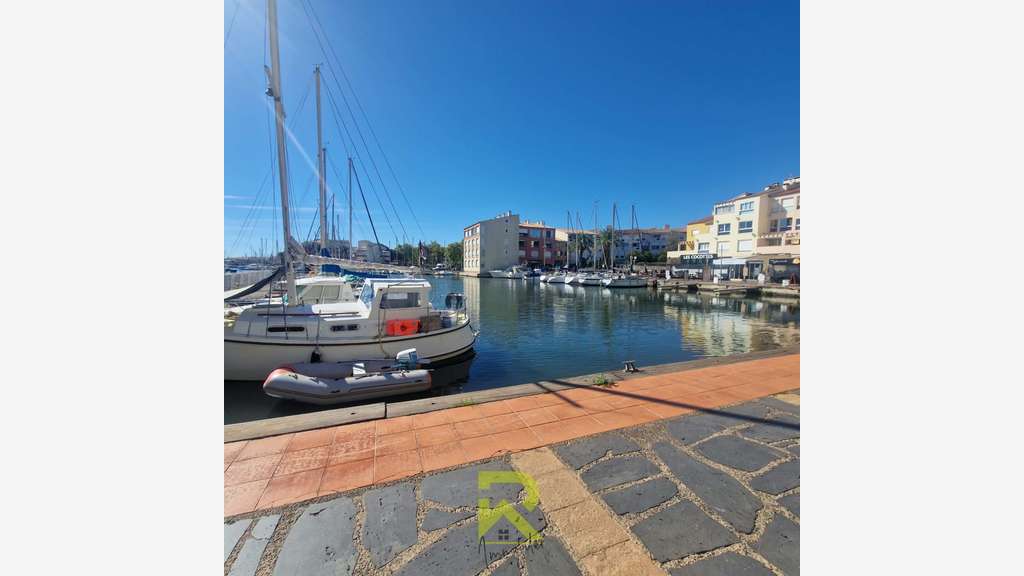 Cède droit au bail restaurant 180m² au Cap d'Agde