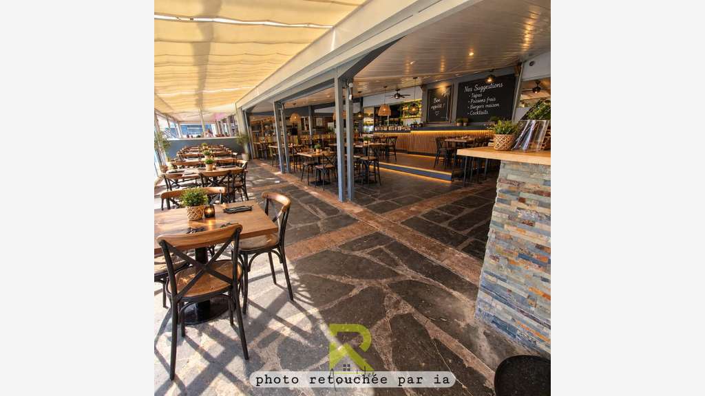 Cède droit au bail restaurant 180m² au Cap d'Agde