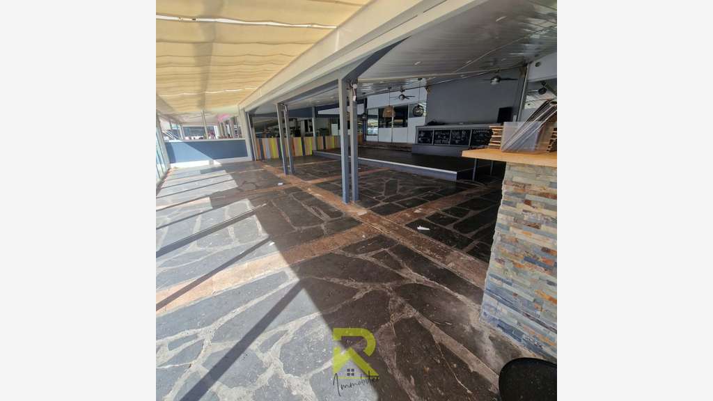 Cède droit au bail restaurant 180m² au Cap d'Agde