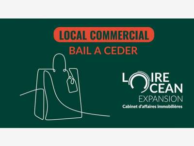 LE POULIGUEN - LOCAL COMMERCIAL à louer