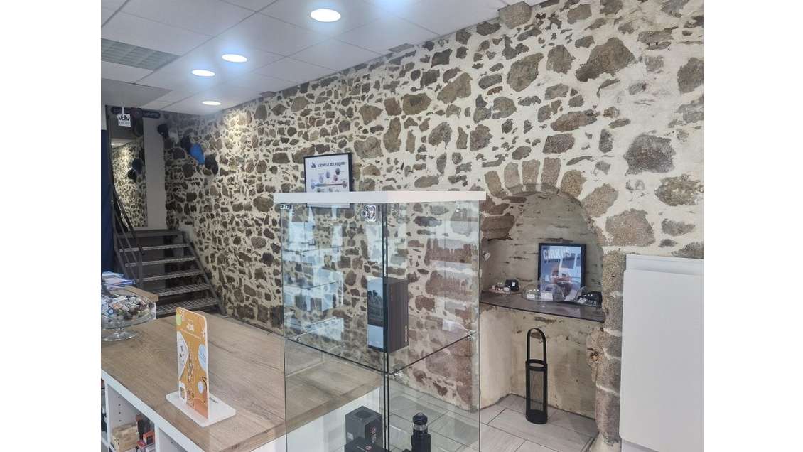 Vente boutique 120m² idéalement située à Limoges