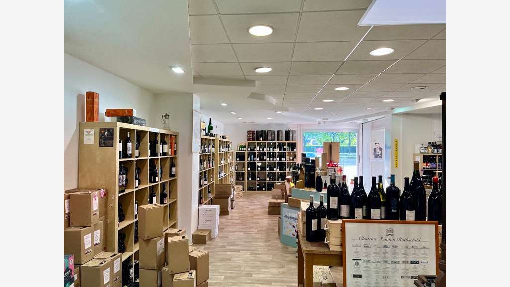 LOCAL COMMERCIAL 110M2 LIVRON