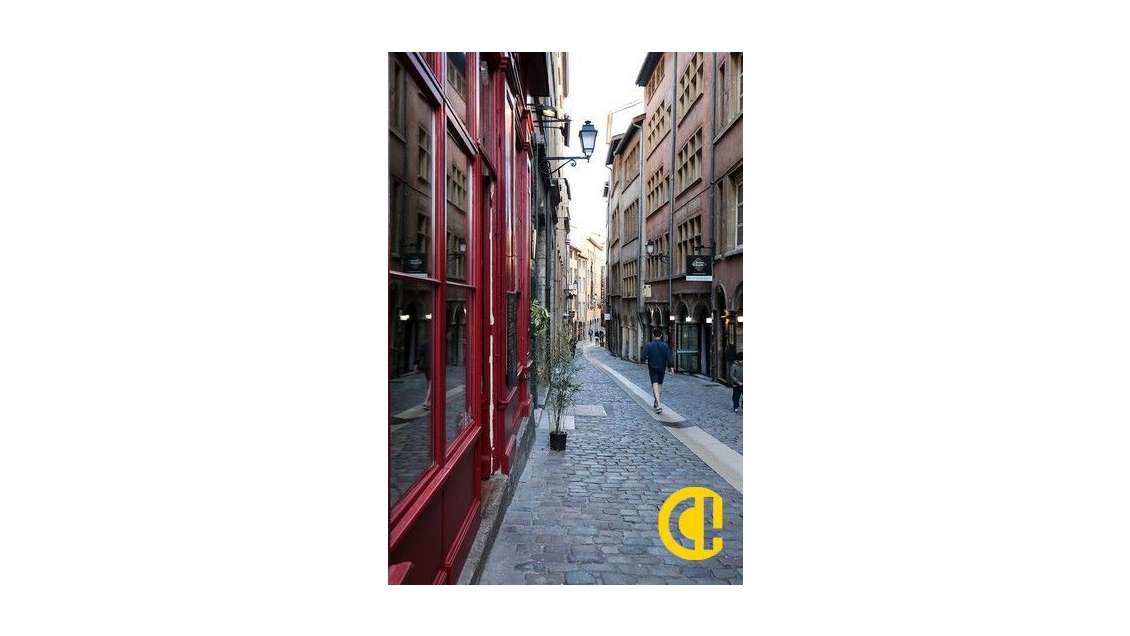 Droit au bail local angle 100m² Lyon Presqu'ile