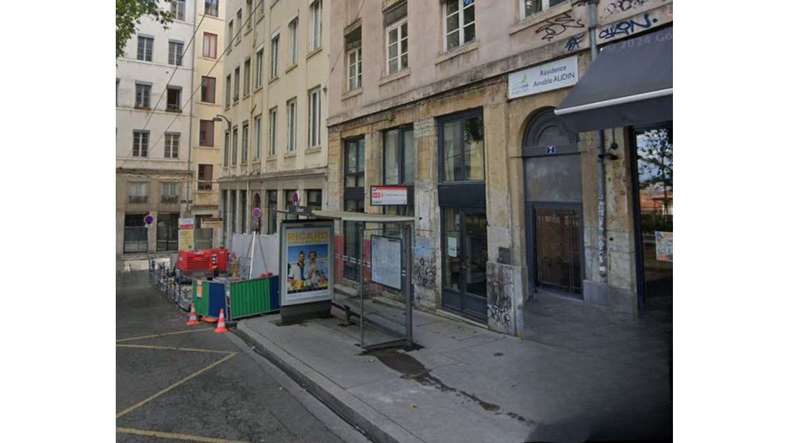 Local commercial de 54m² à céder à Lyon 69001