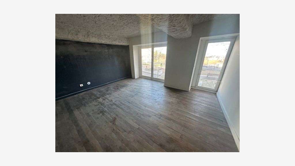 Local commercial de 54m² à céder à Lyon 69001