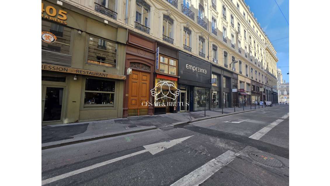 DAB local 28m² à Lyon 1er Terreaux Constantine