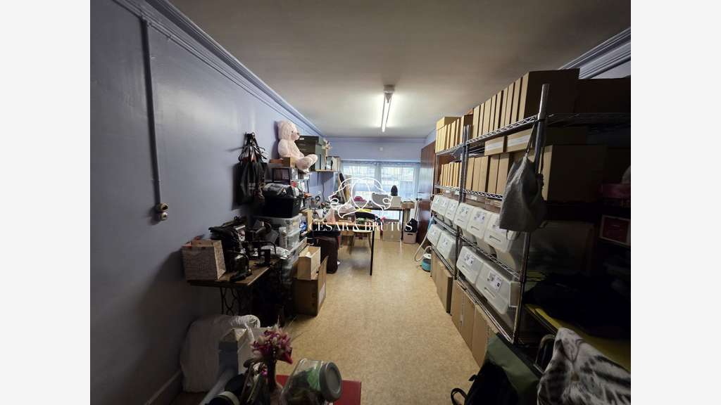 DAB local 28m² à Lyon 1er Terreaux Constantine