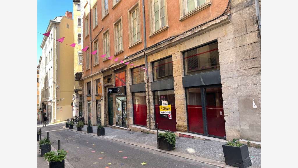 Cède DAB local de 92m² à Lyon 69001