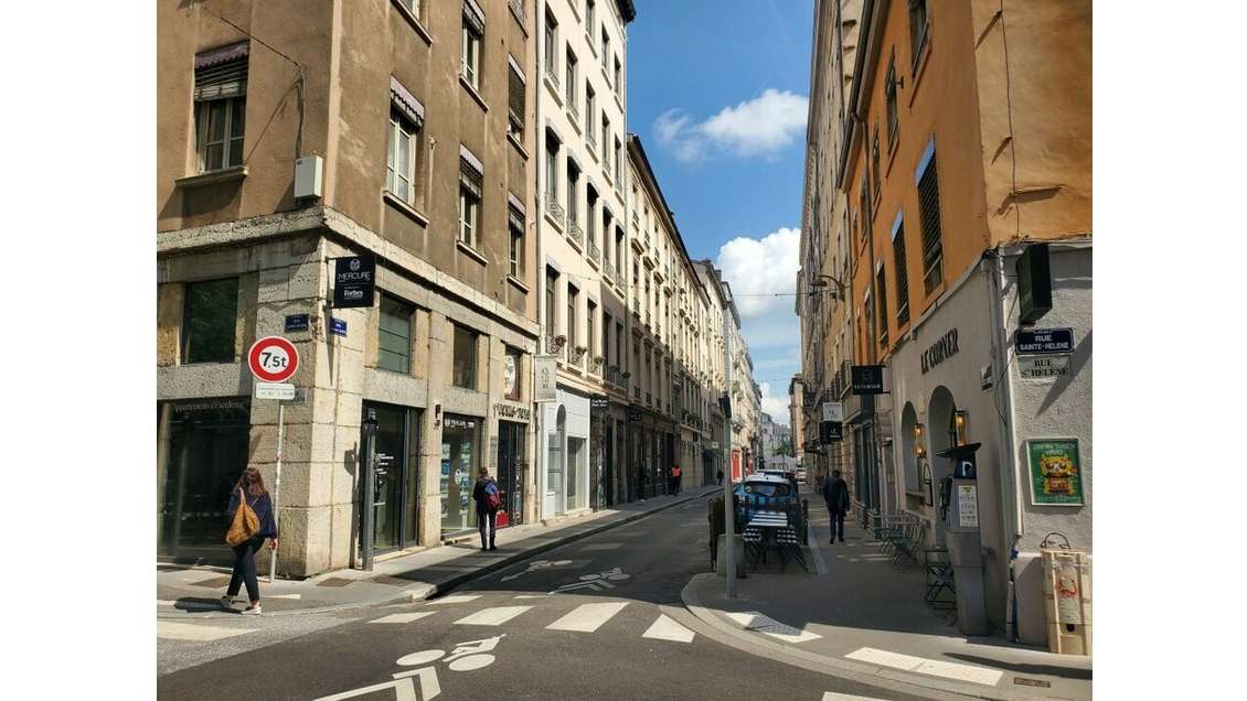 Boutique 48m² à louer Lyon 2e Presqu'île Ainay