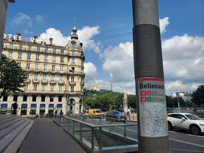 Cession droit au bail Locaux commerciaux - Boutiques à Lyon 2e