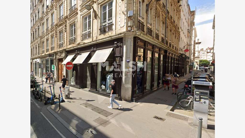 Cède droit au bail local commercial 150m² à Lyon 2