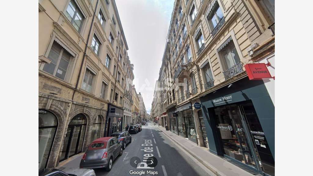 Local commercial à céder de 70m² à Lyon 69002