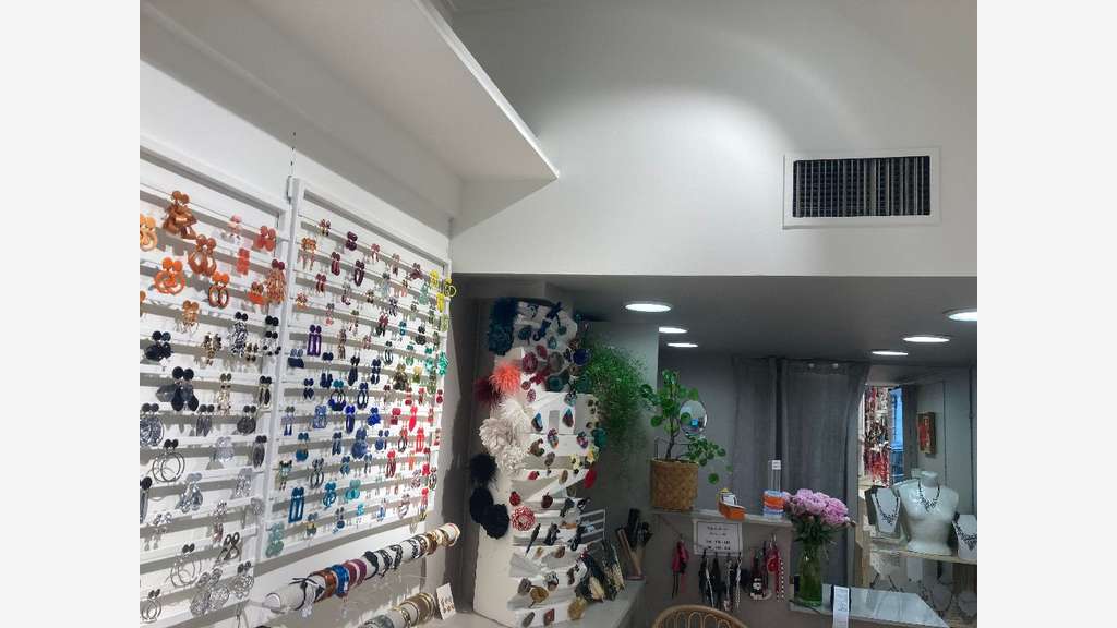 Bail à céder local de 18m² à Lyon centre 69002