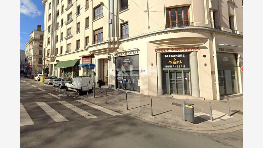 Local commercial 65m² à louer axe passant Lyon 3e
