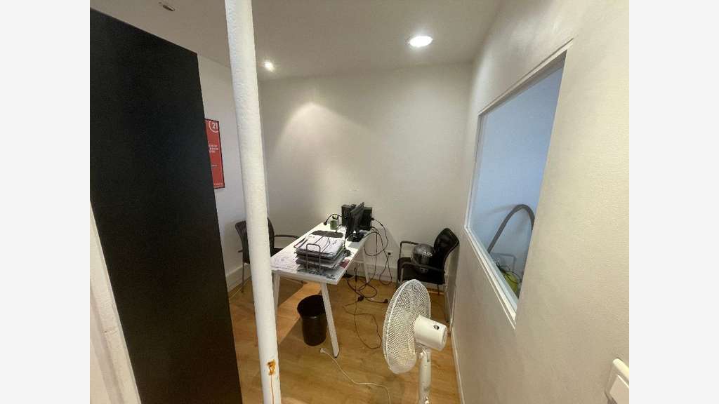 Location local commercial cours Richard Vitton