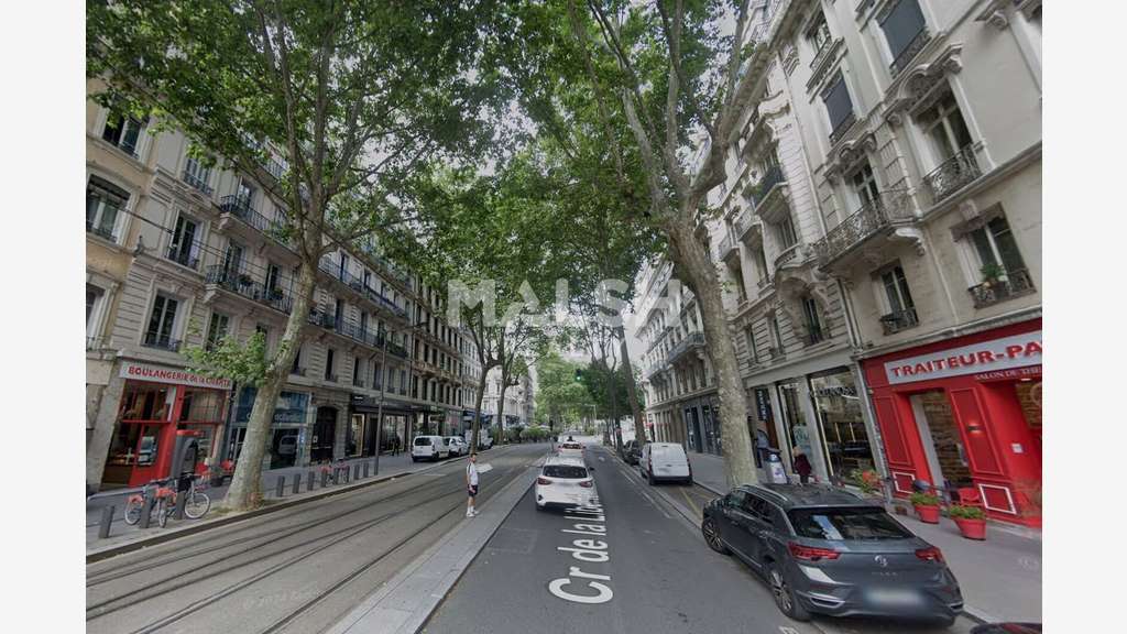 Local à céder 95m² à Lyon 3e Part-Dieu