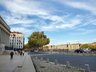 Cession droit au bail Locaux commerciaux - Boutiques à Lyon 5e