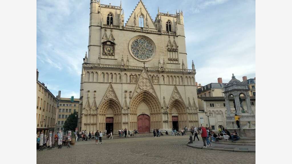 Droit au Bail boutique Vieux Lyon 5e Saint jean