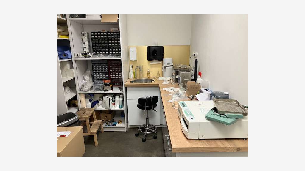 À céder droit au bail local d'angle 90m² Lyon 6e