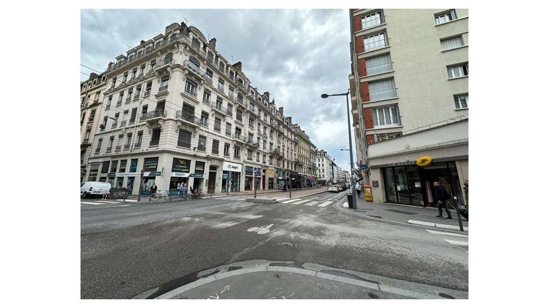 Bail à céder local commercial 136m² à Lyon 69006