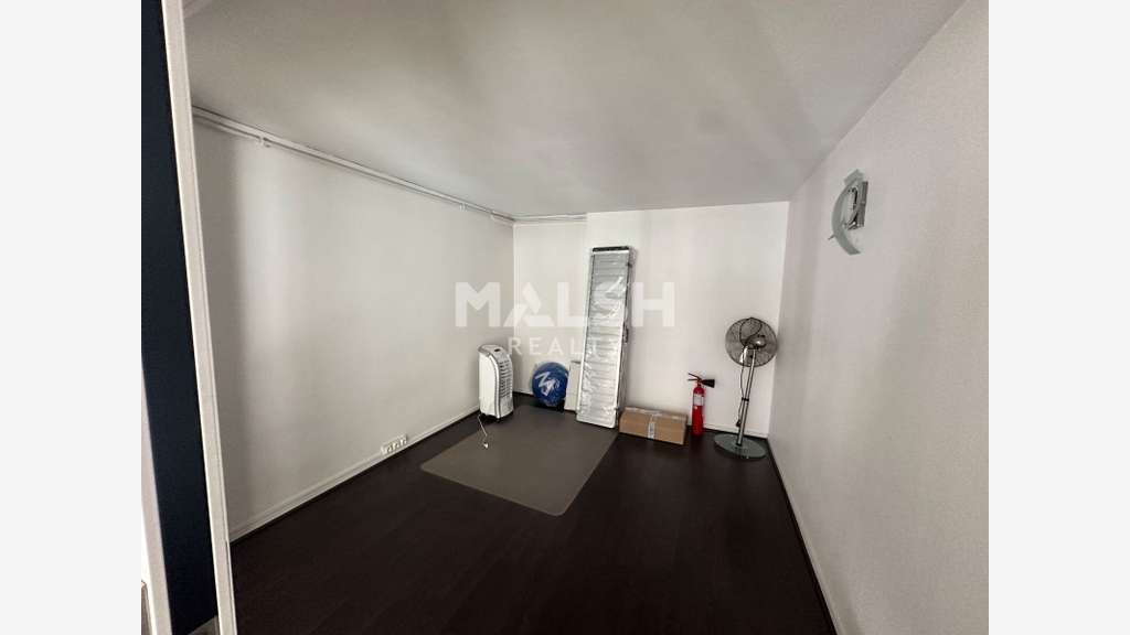 Local à céder 212m² secteur très prisé Lyon 6e