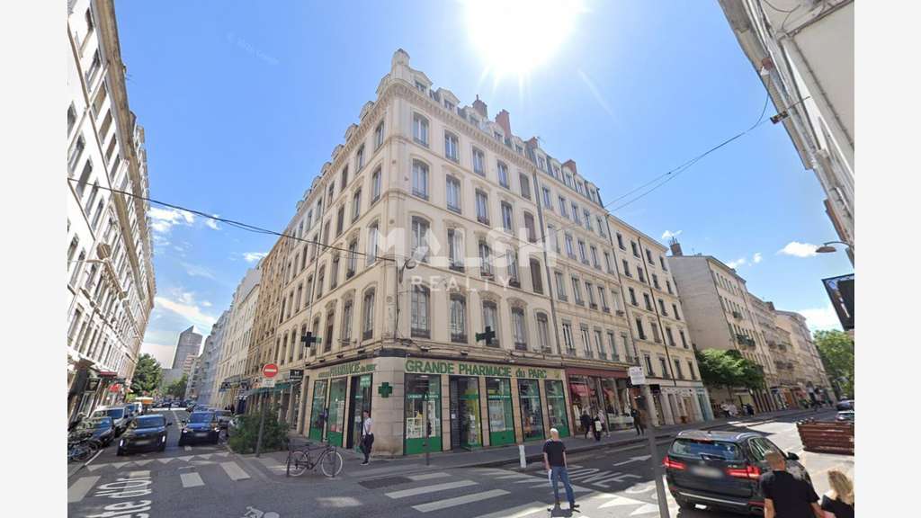 Local à céder 20m² vitrine sur rue à Lyon 6e
