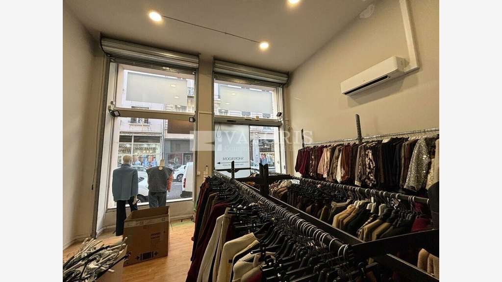 A louer local 93m² secteur très recherché Lyon 6e 