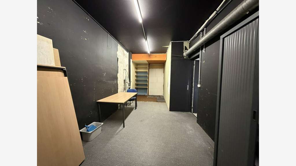 Local commercial 212m² à louer à Lyon  6e