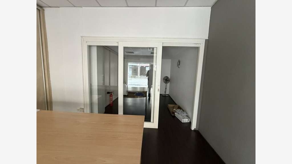 Local commercial 212m² à louer à Lyon  6e