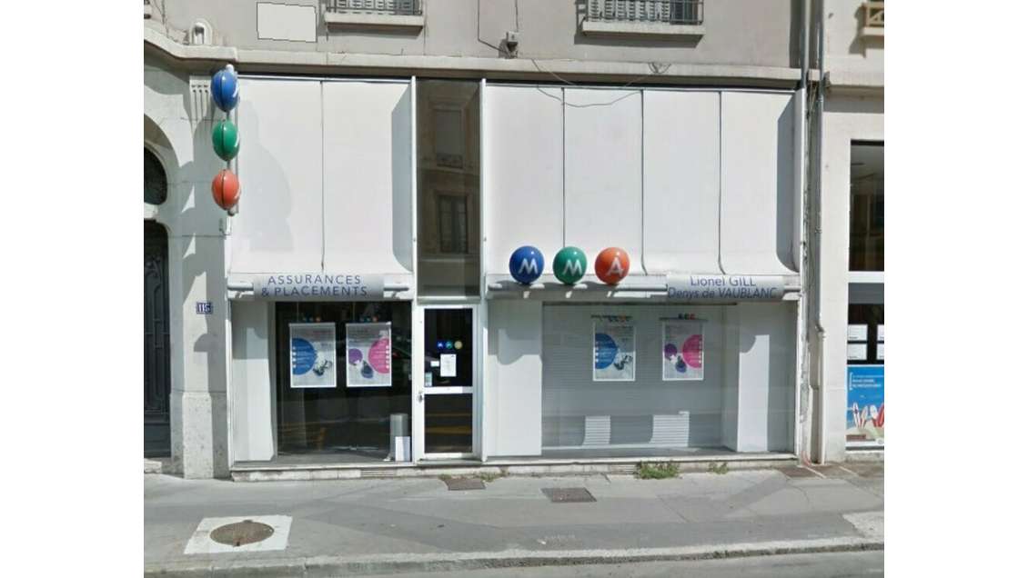 LYON - LOCAL COMMERCIAL à louer