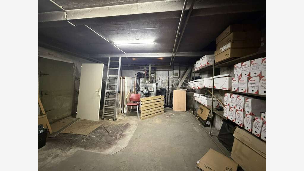 A louer local 150m² Lyon 7e métro Saxe Gambetta
