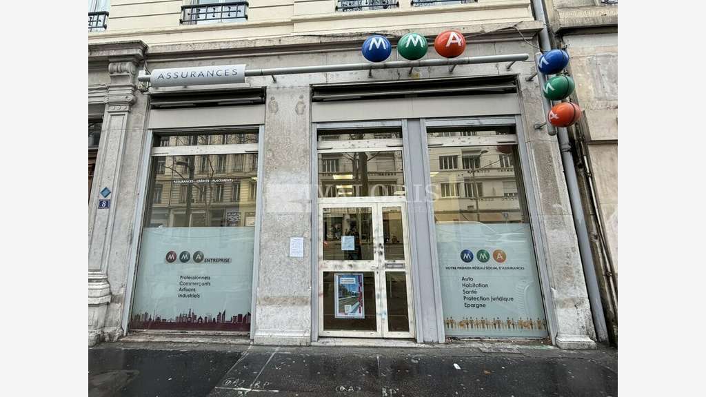 A louer local 150m² Lyon 7e métro Saxe Gambetta
