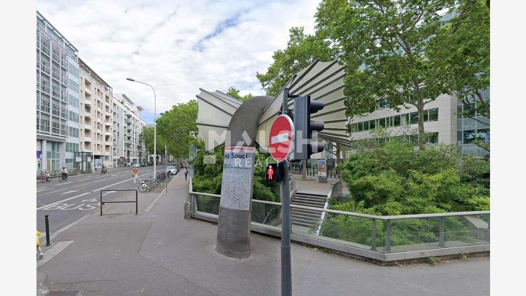 Cède droit au bail local commercial 49m² à Lyon 8