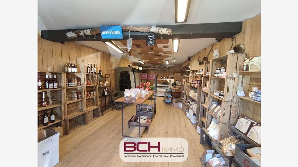 Local commercial 42m² axe passant Marseille 13012