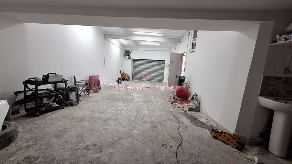Murs commerciaux loués à vendre à Marseille 14ème