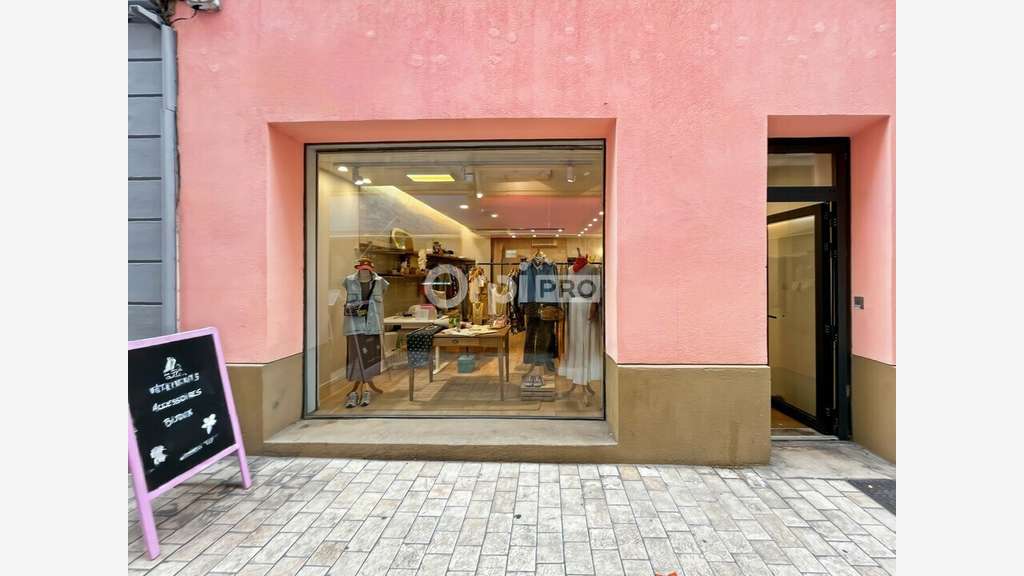 A louer local commercial 73m² à Marseille centre